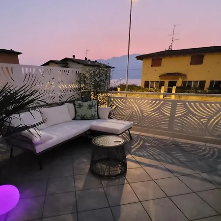 Holiday Sweet Apartment Malcesine Exterior photo